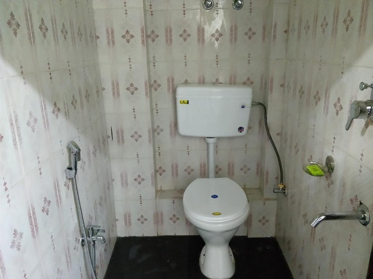 Hotel Pine Leaf Гангток Экстерьер фото